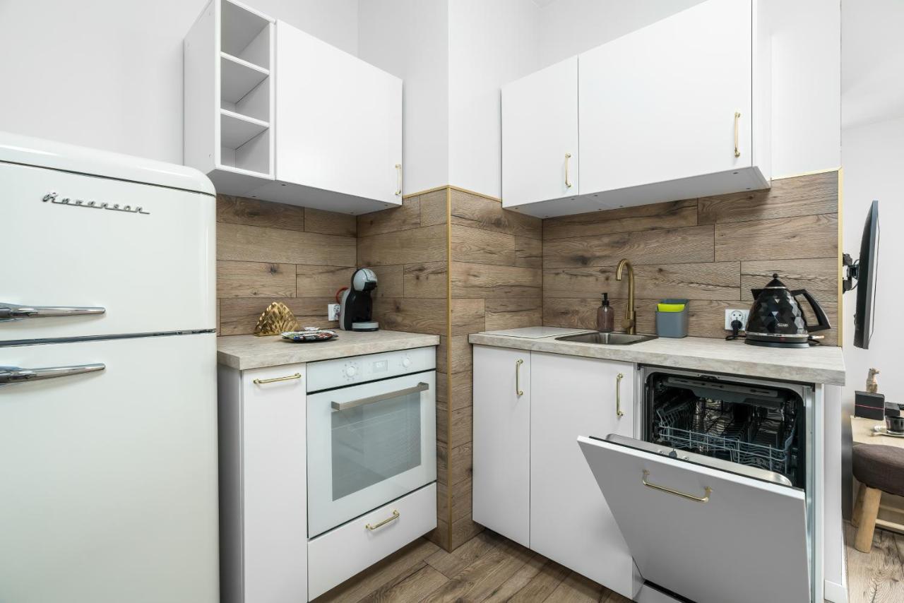 Apartment View Garbary By Renters Poznan